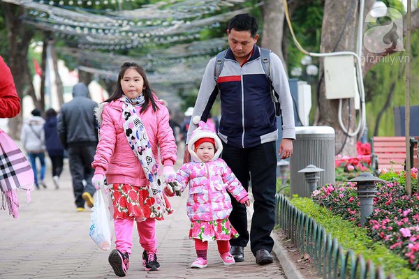 nguoi ha noi co ro dot lua chong ret trong dot lanh ky luc